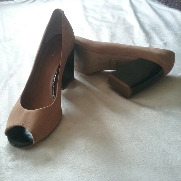 🔵 3/$30 AVIDA Peep Toe Heeled Shoes - Picture 4 of 15